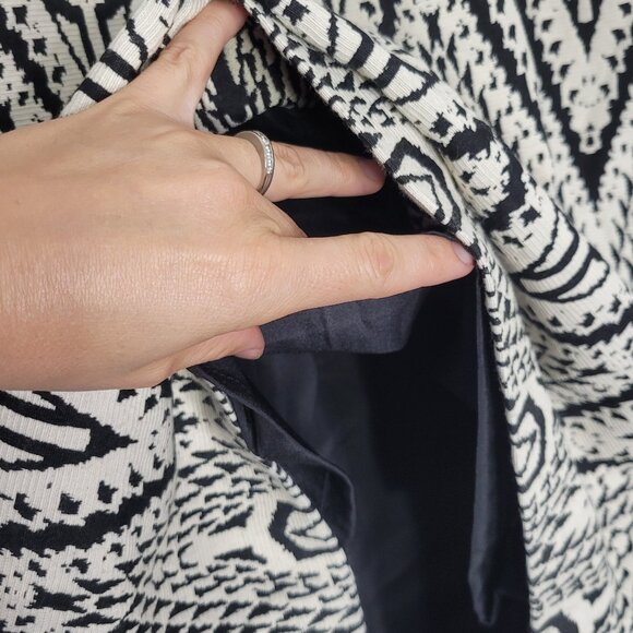 Jade Melody Tam Women's Cream & Black Zigzag Short Sleeve Mini Dress Size Medium - Picture 5 of 12